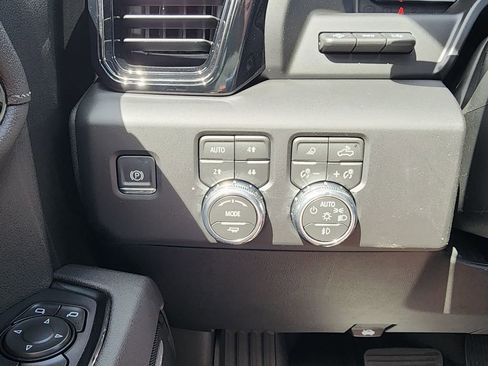 New 2026 GMC Sierra 1500 AT4 w/ AT4 Premium Package image 20