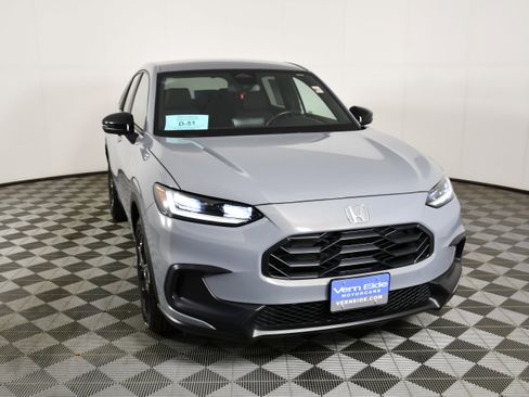 Certified 2024 Honda HR-V Sport image 3