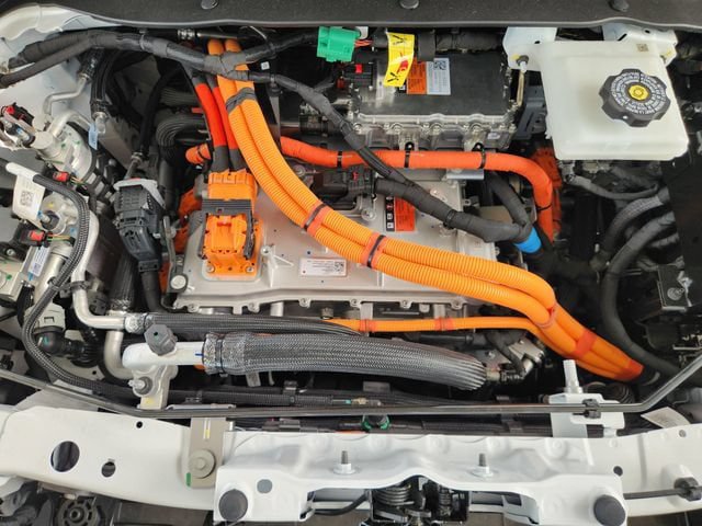 New 2027 Chevrolet Bolt LT FWD image 20