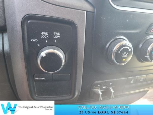 Used 2015 RAM 2500 Tradesman w/ Chrome Appearance Group AWD/4WD image 20
