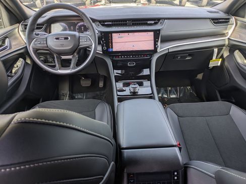 New 2026 Jeep Grand Cherokee L Laredo Altitude image 22