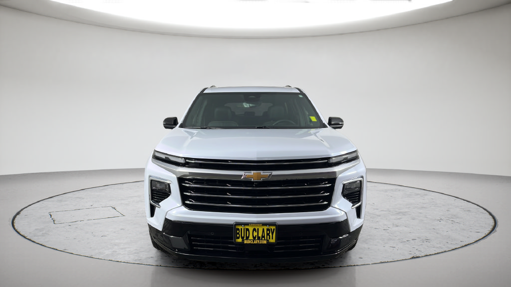 Used 2026 Chevrolet Traverse High Country w/ LPO, Floor Liner Package AWD/4WD image 3