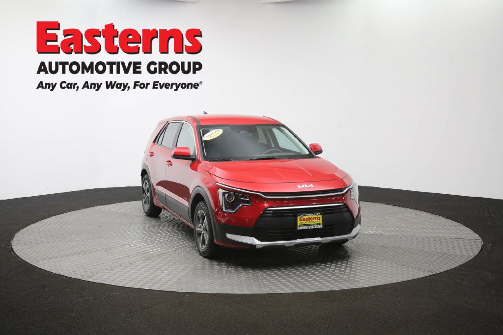 Used 2025 Kia Niro LX FWD image 51