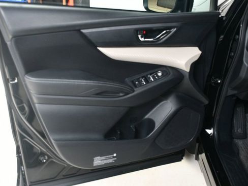 Used 2020 Subaru Ascent Premium w/ Convenience Package image 21