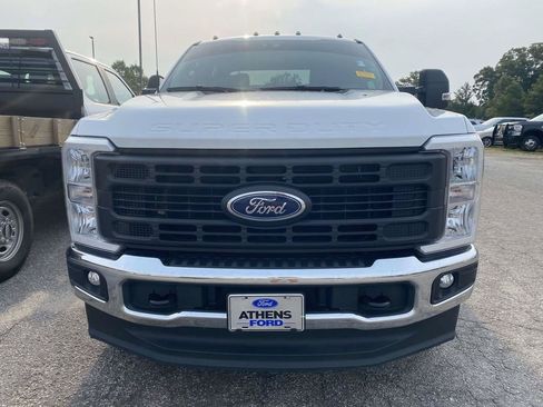 Certified 2025 Ford F250 XL AWD/4WD image 2