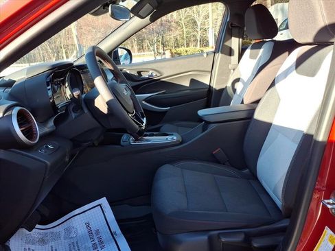 New 2026 Chevrolet Trax RS image 12