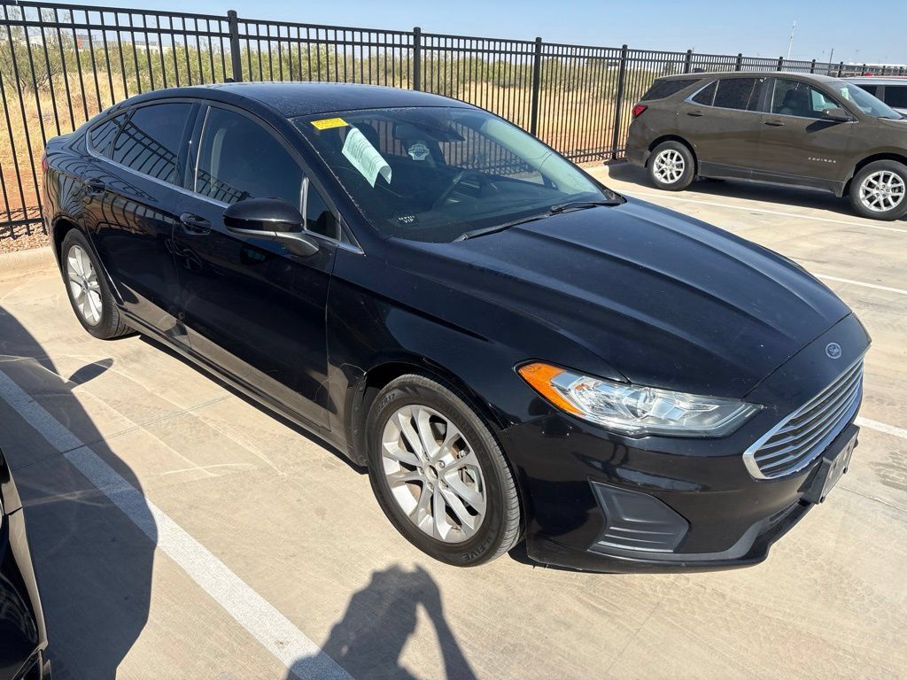 Used 2020 Ford Fusion SE FWD image 10