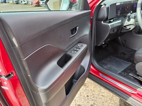 New 2026 Hyundai Kona SE image 19