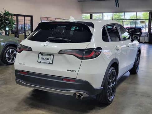 Certified 2024 Honda HR-V Sport image 5