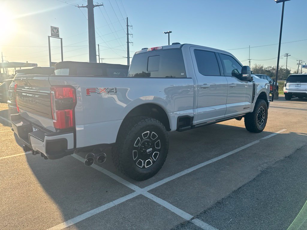 Used 2026 Ford F250 Platinum AWD/4WD image 4