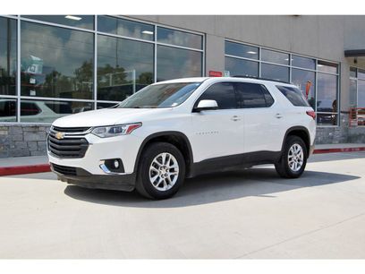 Used 2020 Chevrolet Traverse LT