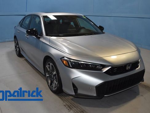 Used 2025 Honda Civic Sport Touring image 1