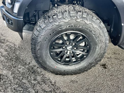 New 2025 Ford F150 Raptor image 12