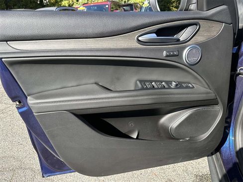 Used 2019 Alfa Romeo Stelvio Ti image 18