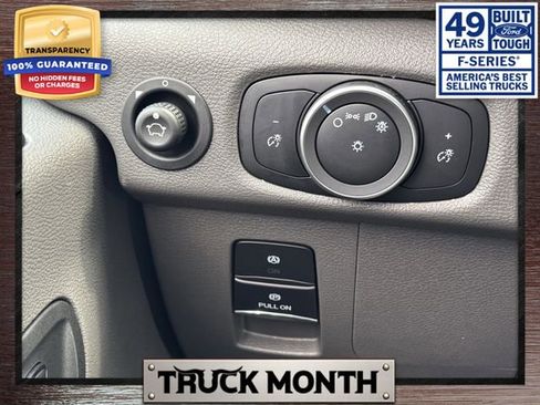 New 2025 Ford Transit 250 148 Medium Roof image 20