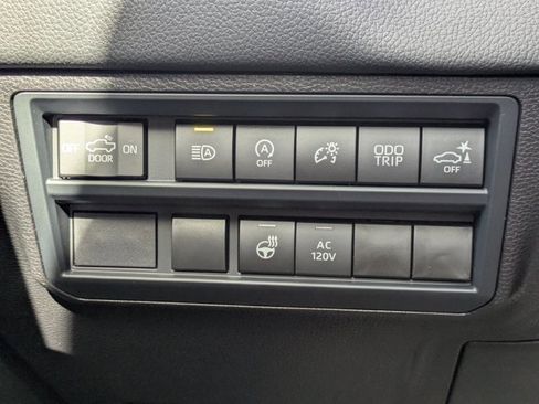 New 2026 Toyota Tundra Limited AWD/4WD image 24