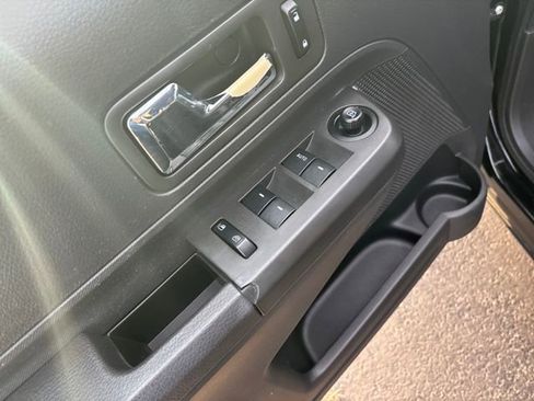 Used 2008 Ford Edge SEL image 11