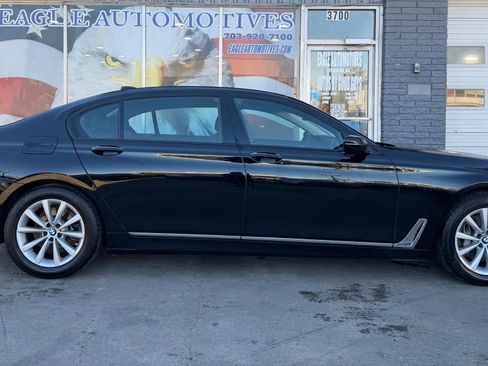 Used 2018 BMW 740i xDrive image 2