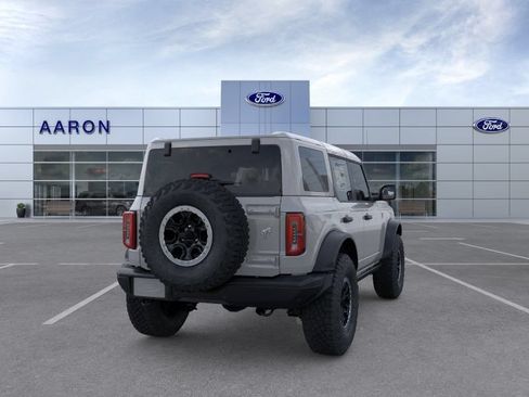 New 2026 Ford Bronco Badlands w/ Sasquatch Package AWD/4WD image 40