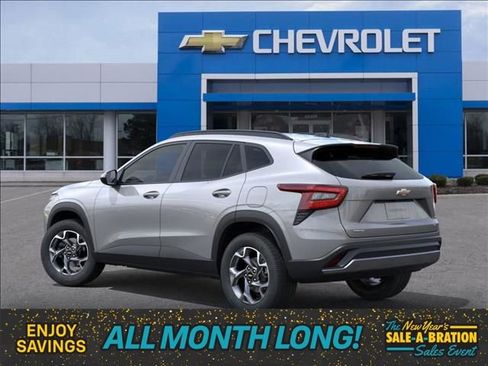 New 2026 Chevrolet Trax LT image 3