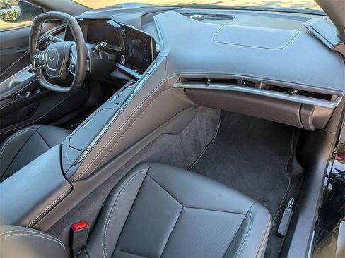 Certified 2025 Chevrolet Corvette Stingray Coupe w/ 1LT image 26