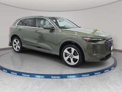 Used 2025 Audi Q5 Premium Plus w/ Premium Plus image 5