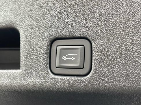 New 2026 Buick Enclave Sport Touring w/ Power Package FWD image 28