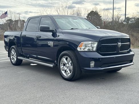 Used 2019 RAM 1500 Express w/ Express Value Package image 1