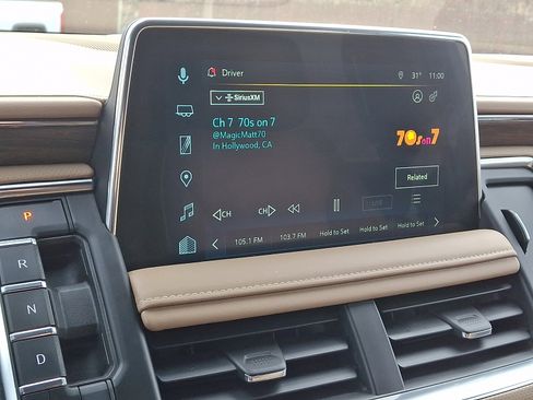 Certified 2023 Chevrolet Suburban Premier w/ Advanced Technology Package image 19