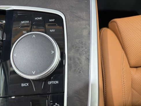 Certified 2023 BMW X7 xDrive40i w/ Premium Package image 45