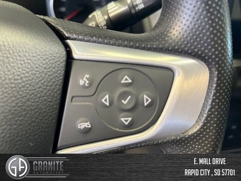 Used 2022 GMC Terrain SLE w/ Driver Convenience Package image 31