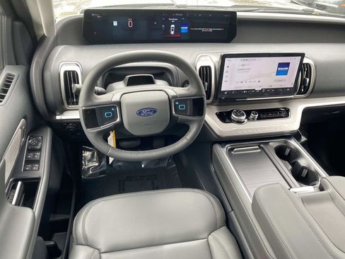 New 2026 Ford Expedition Max Active AWD/4WD image 10