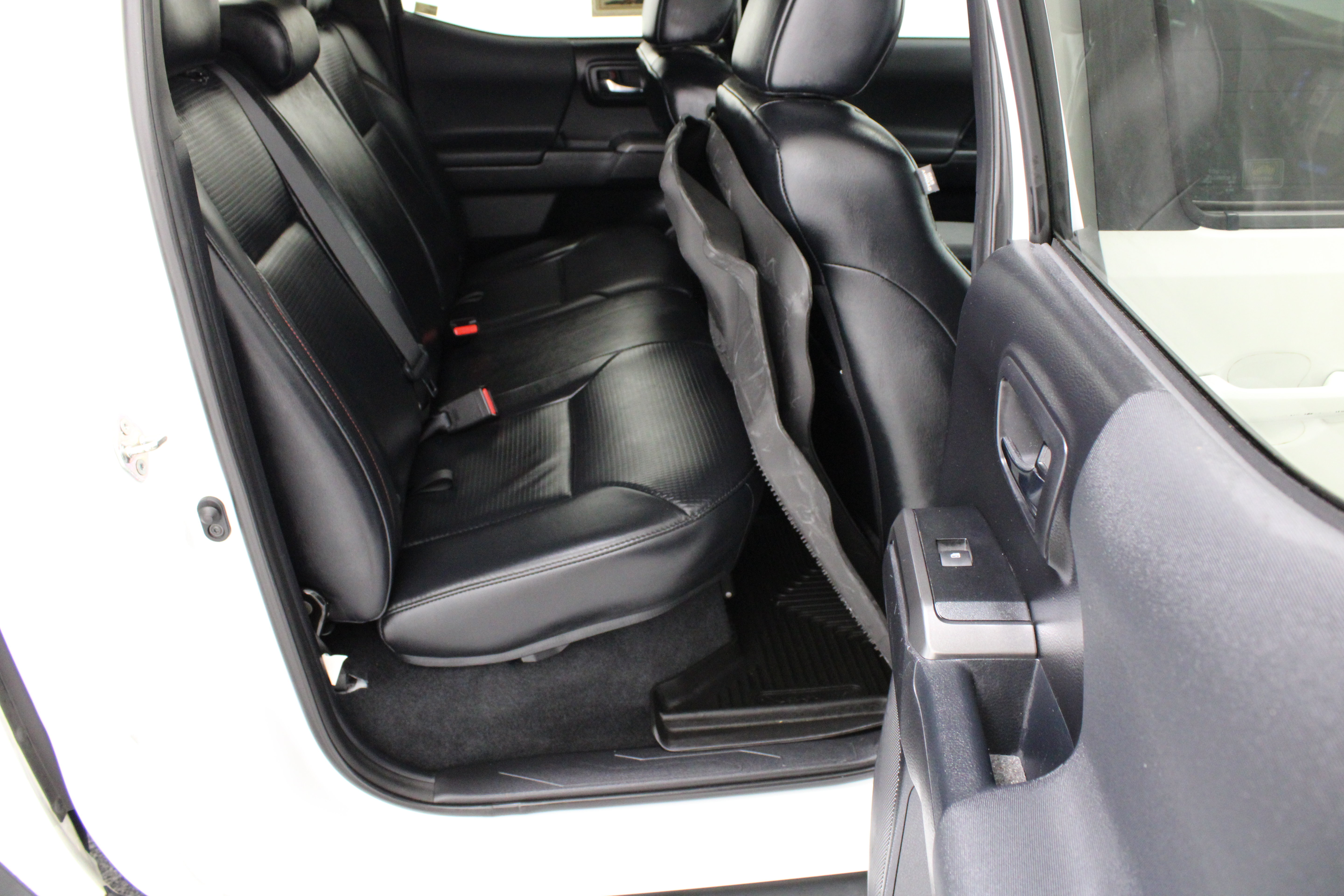 Used 2019 Toyota Tacoma TRD Pro AWD/4WD image 37