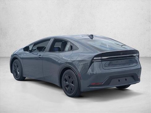 New 2026 Toyota Prius Plug-In Hybrid FWD image 9