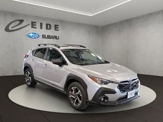 Used 2025 Subaru Crosstrek 2.0i Premium AWD/4WD video 1