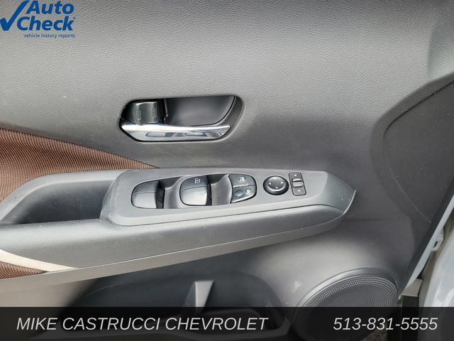 Used 2024 Nissan Kicks SR FWD image 18