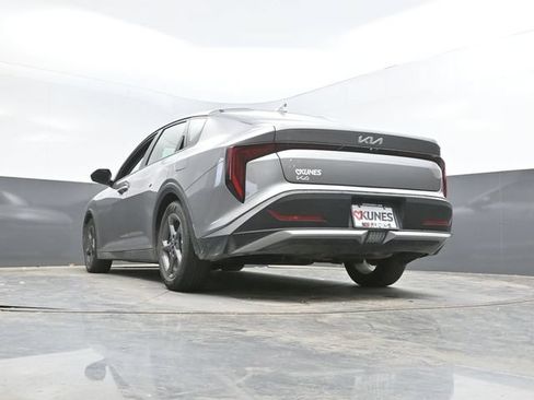Used 2025 Kia K4 FWD image 52