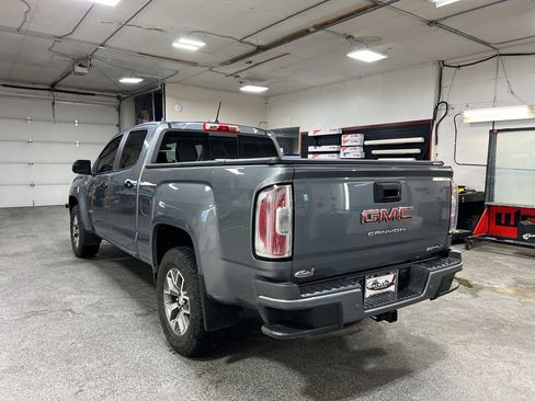 Used 2022 GMC Canyon AT4 AWD/4WD image 3