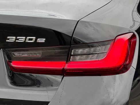 Certified 2023 BMW 330e w/ Premium Package image 12