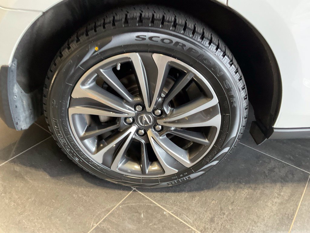 Certified 2020 Acura MDX w/ Technology Package AWD/4WD image 8