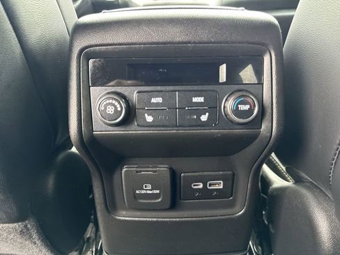 Used 2020 GMC Acadia SLT w/ Premium Package FWD image 34