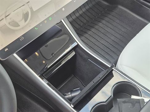 Used 2020 Tesla Model 3 Long Range image 14