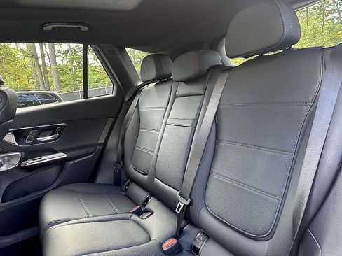 Certified 2025 Mercedes-Benz GLC 300 4MATIC image 15