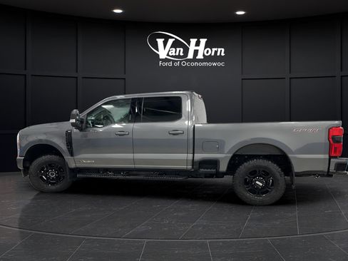 Used 2023 Ford F250 XLT w/ XLT Premium Package AWD/4WD image 4