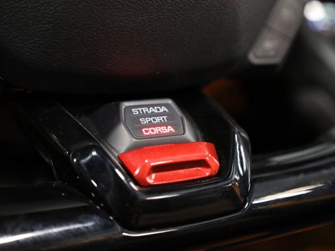 Used 2017 Lamborghini Huracan LP 610-4 image 27