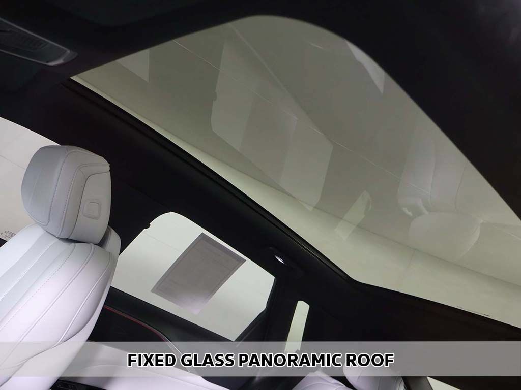 Used 2024 Cadillac Lyriq Sport RWD image 4