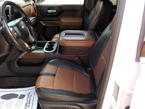 Used 2019 Chevrolet Silverado 1500 High Country AWD/4WD image 14