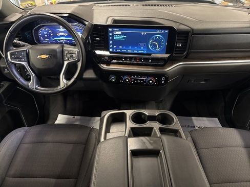 Used 2023 Chevrolet Silverado 1500 LT image 22