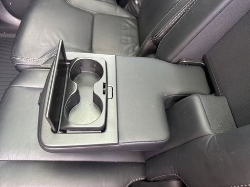 Used 2022 Volvo XC90 T6 Inscription w/ Advanced Package image 37