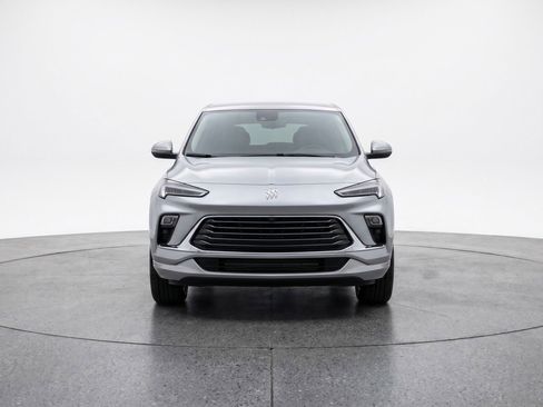 Used 2025 Buick Encore GX Preferred FWD image 2